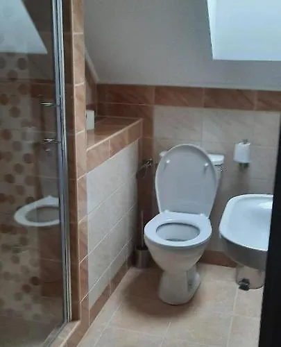 Kemences Kert